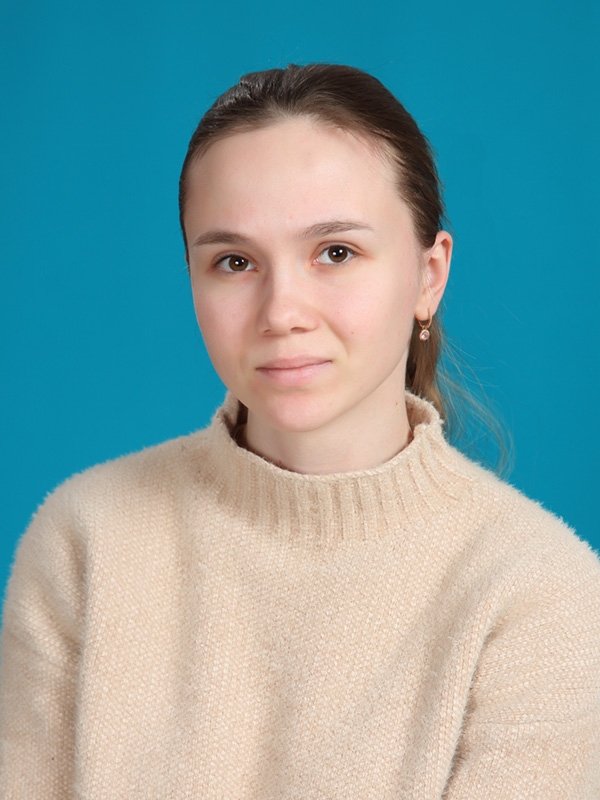 Музыкальный руководитель Затеева Ксения Николаевна.